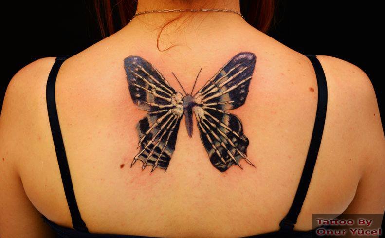 fringe kelebek dövme