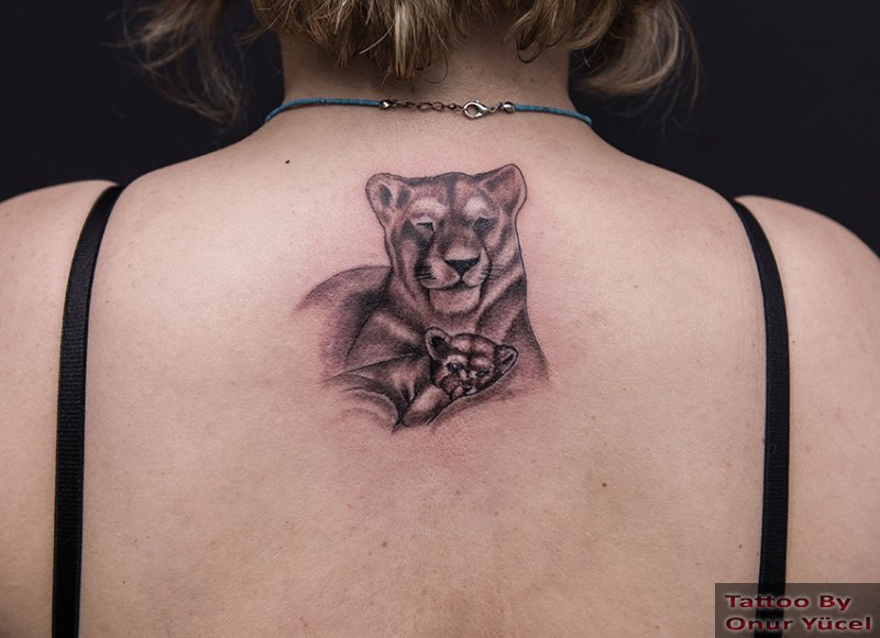 anne arslan dövmesi