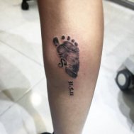 bebek ayak izi dövmesi dövmeleri tattoo baby foot print